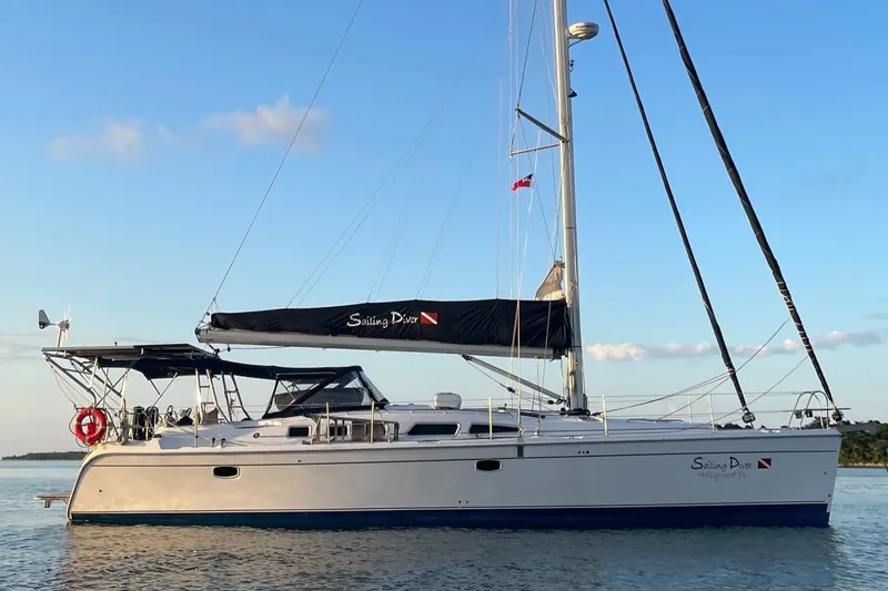 Sailing Diver Yacht Photos Pics At Anchor Bahamas