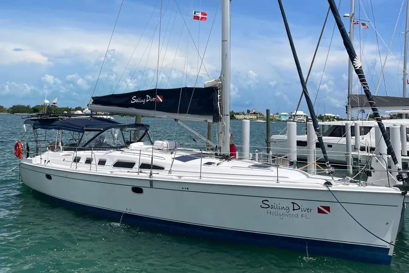 Sailing Diver Yacht Photos Pics Dockside Bahamas
