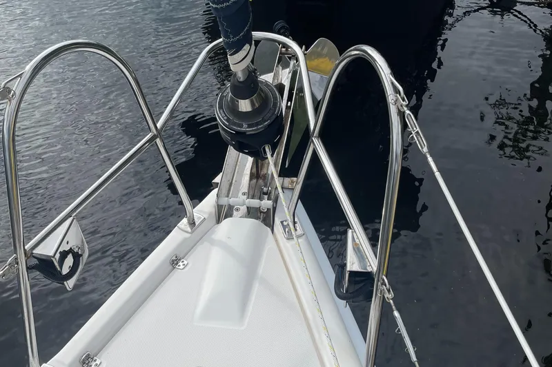 Sailing Diver Yacht Photos Pics Bow of 2010 Hunter 49 Aft Cockpit sailboat with stainless steel railings.