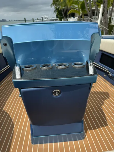  Yacht Photos Pics 2013 Nor-Tech 420 Monte Carlo boat console with cup holders, blue finish.