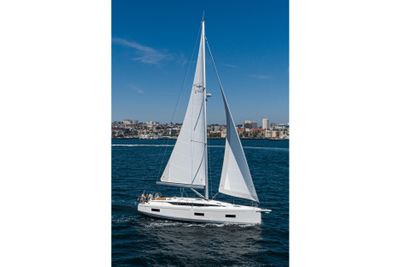Yacht