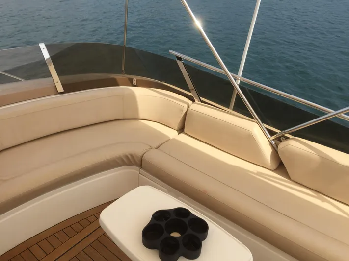  Yacht Photos Pics Luxurious seating area on a 1998 Princess 52 Flybridge Yacht.