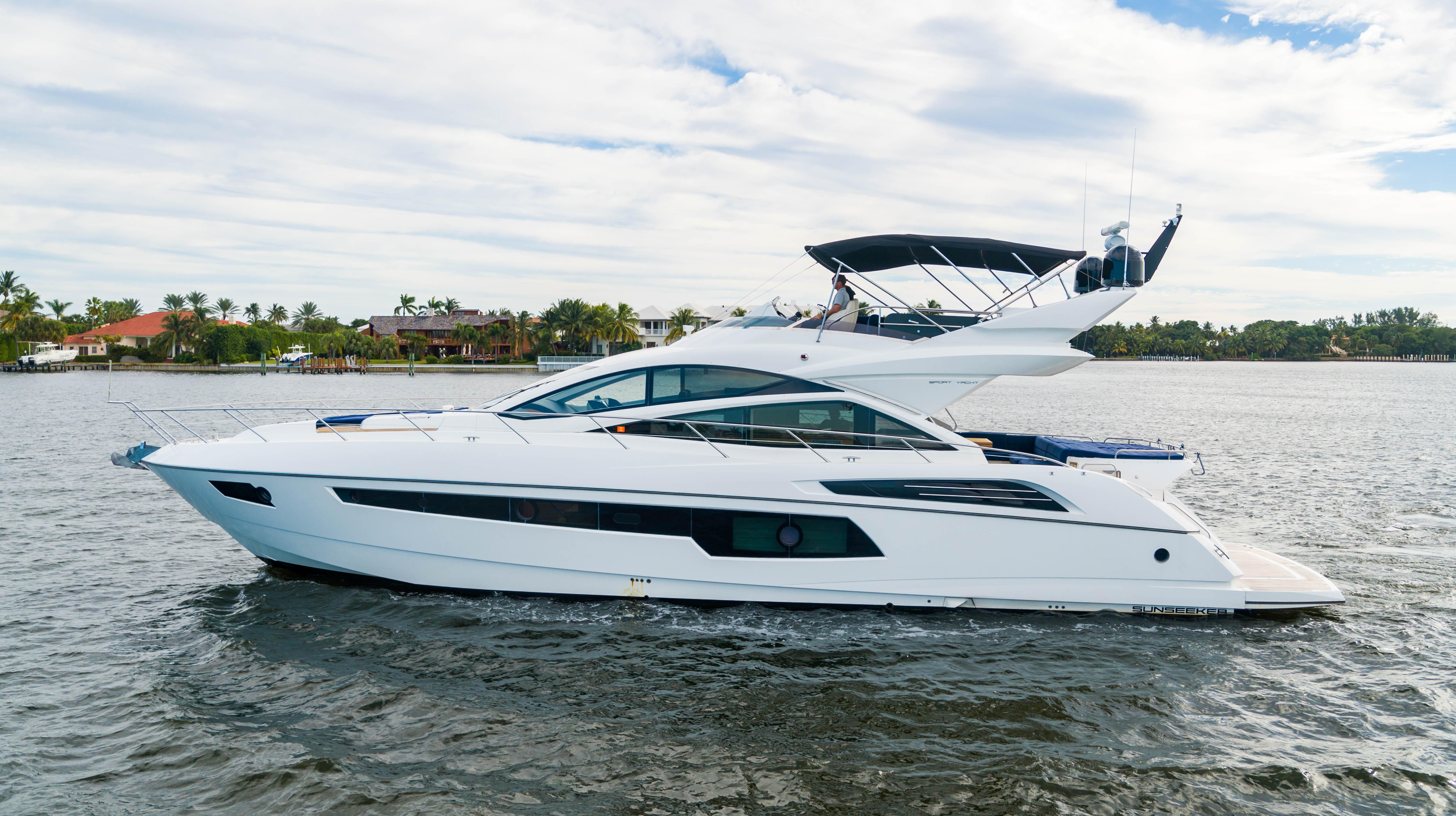 2016 Sunseeker 68 Sport Yacht