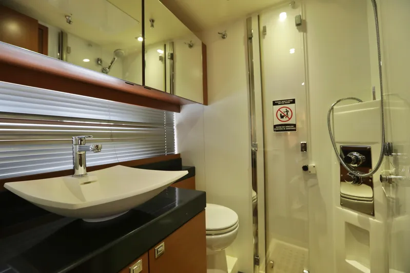 Perseus Yacht Photos Pics 