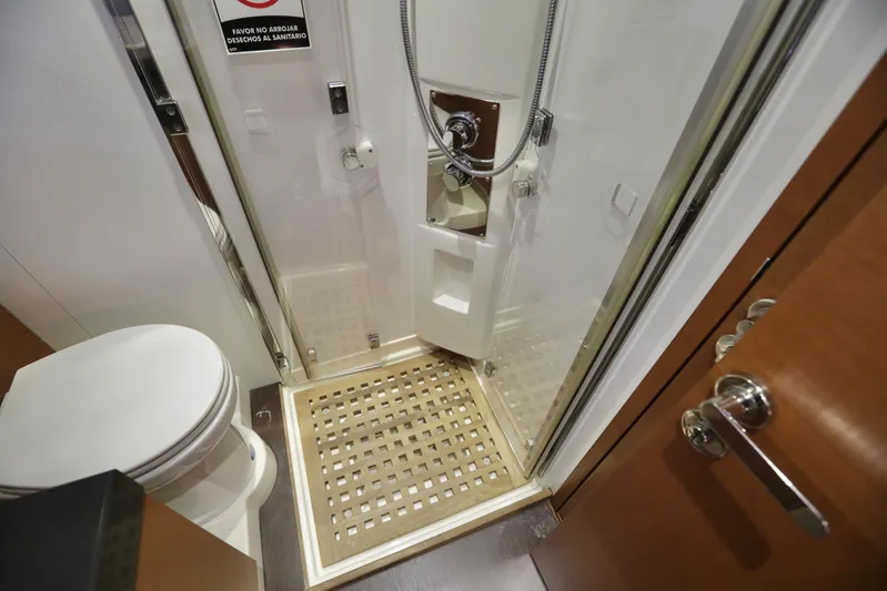 Perseus Yacht Photos Pics 