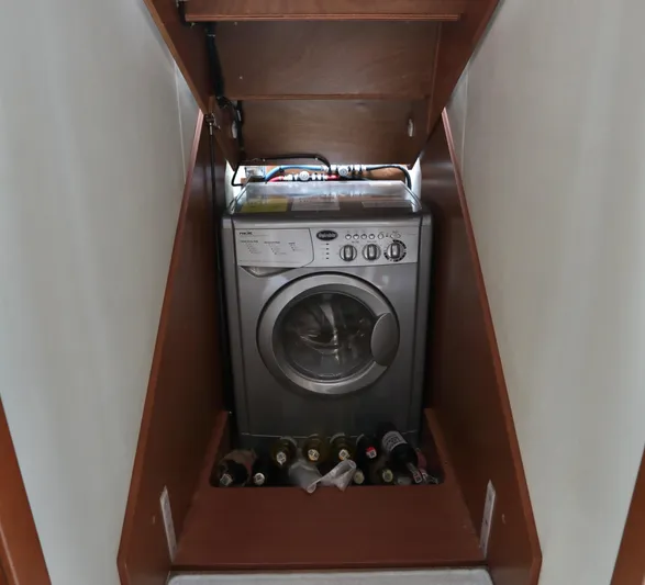 Perseus Yacht Photos Pics 