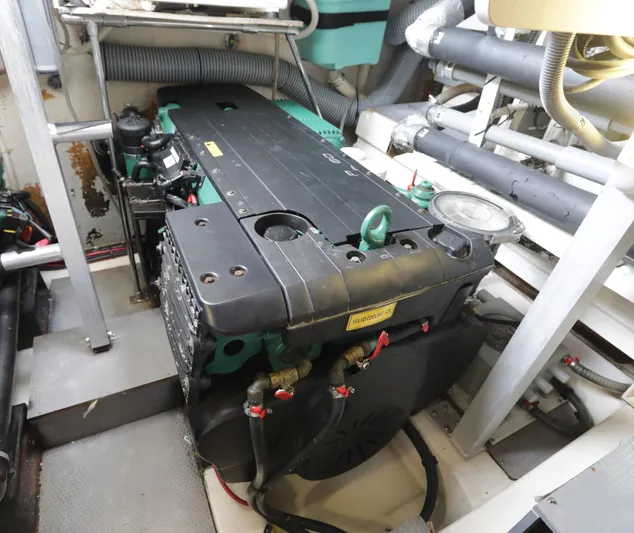 Perseus Yacht Photos Pics 