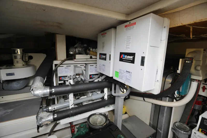 Perseus Yacht Photos Pics 