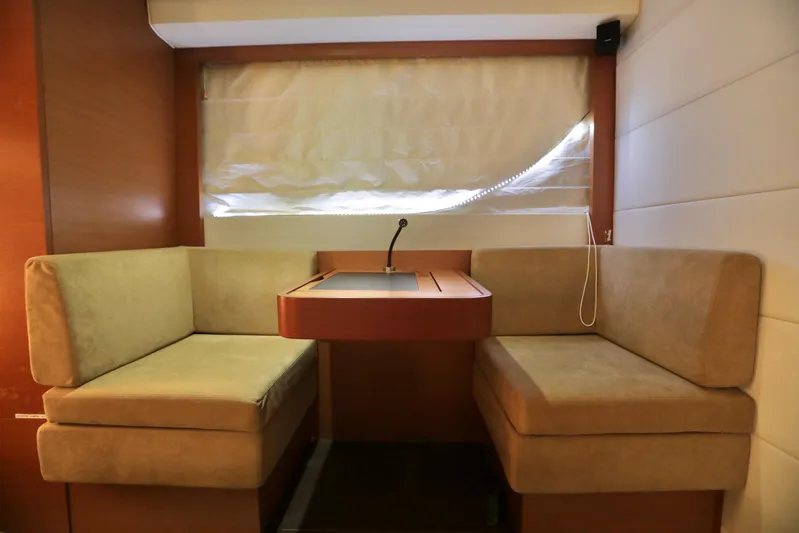 Perseus Yacht Photos Pics 