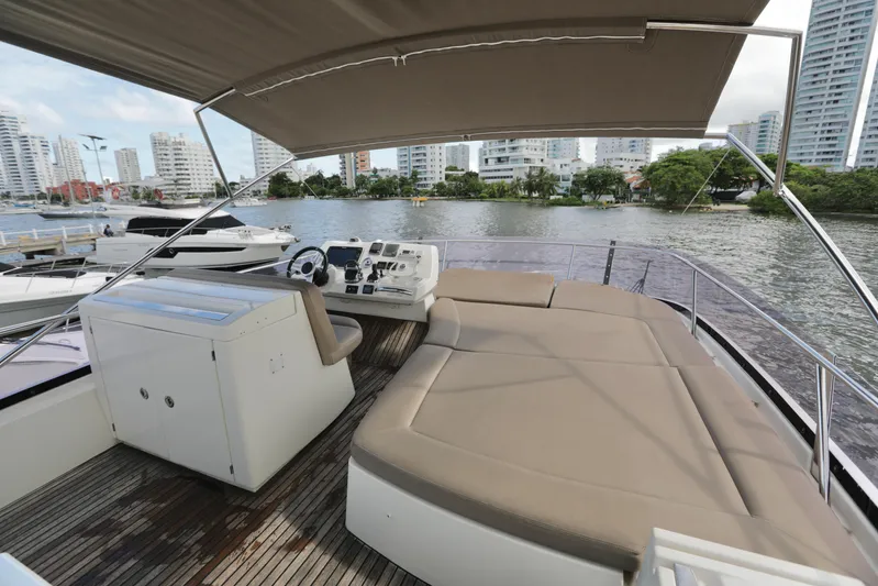 Perseus Yacht Photos Pics 