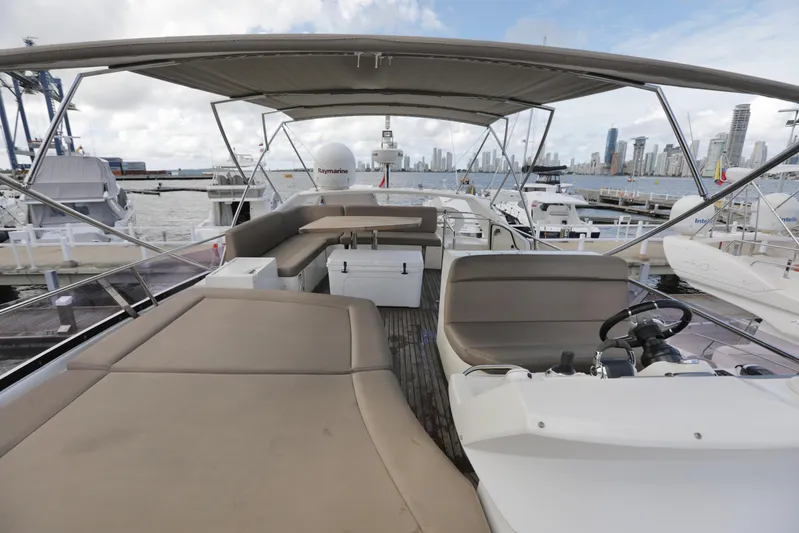 Perseus Yacht Photos Pics 