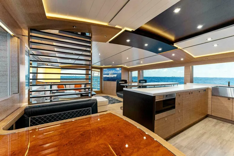 III Amigos Yacht Photos Pics 2021 Rybovich 94 Sportfish III Amigos