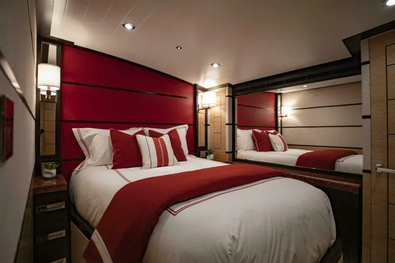 III Amigos Yacht Photos Pics 2021 Rybovich 94 Sportfish III Amigos