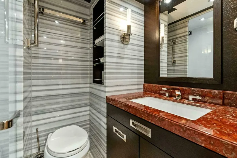 III Amigos Yacht Photos Pics 2021 Rybovich 94 Sportfish III Amigos