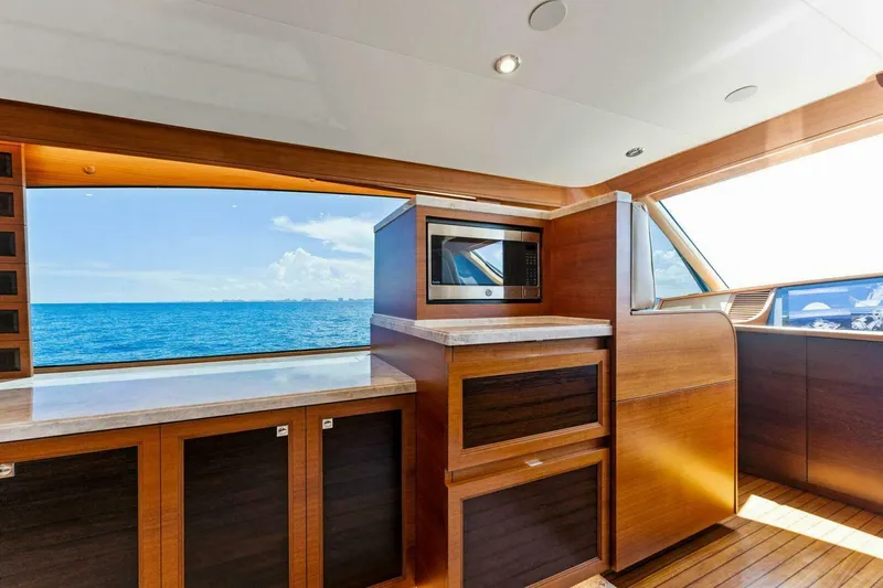 III Amigos Yacht Photos Pics 2021 Rybovich 94 Sportfish III Amigos