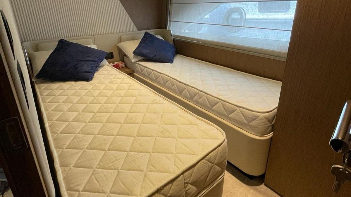 2023 Ferretti Yachts 73 