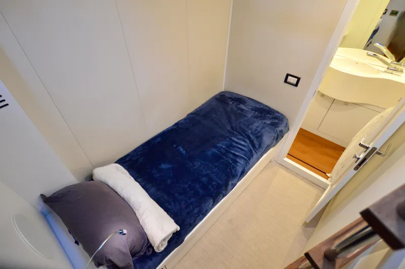 Ripple Yacht Photos Pics 