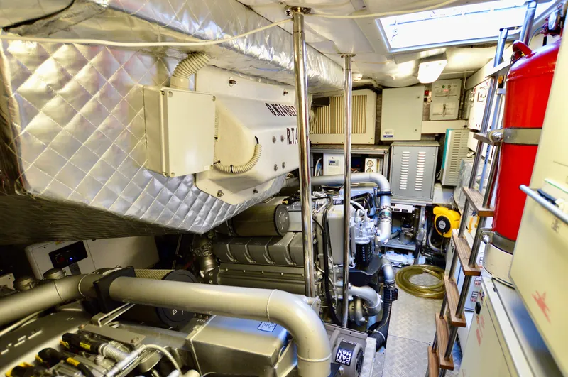 Ripple Yacht Photos Pics 