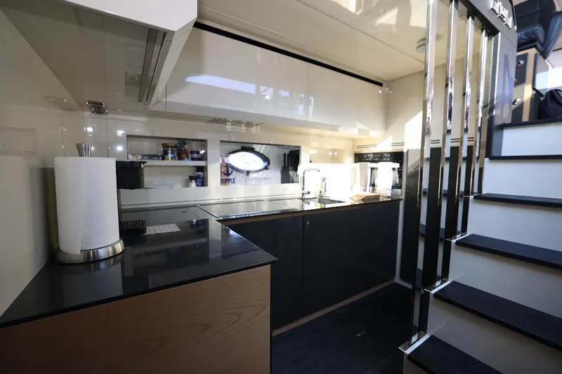 Ripple Yacht Photos Pics 