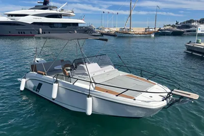 Beneteau Flyer 7 SUNdeck