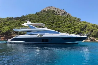 Azimut 80