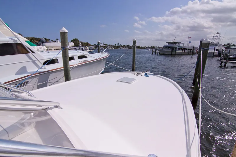 No Bones About It Yacht Photos Pics Out Island 38 No Bones About It-Bow