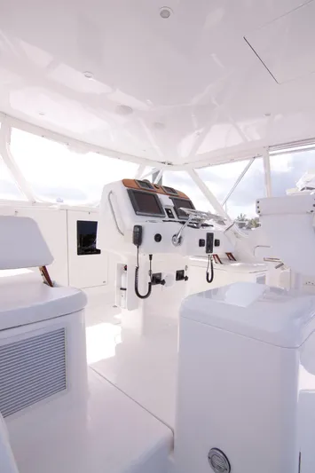 No Bones About It Yacht Photos Pics Out Island 38 No Bones About It-Helm