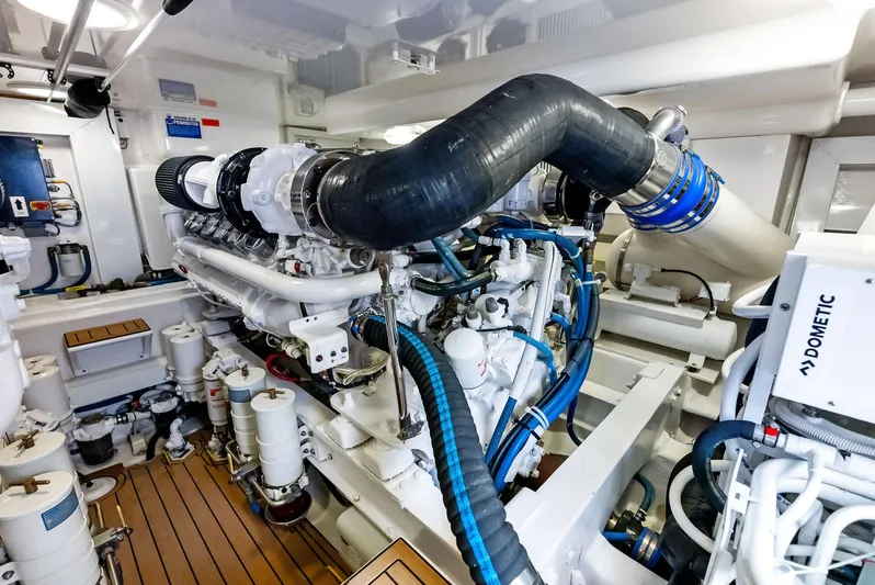 Rebel Yacht Photos Pics 