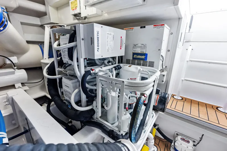 Rebel Yacht Photos Pics 