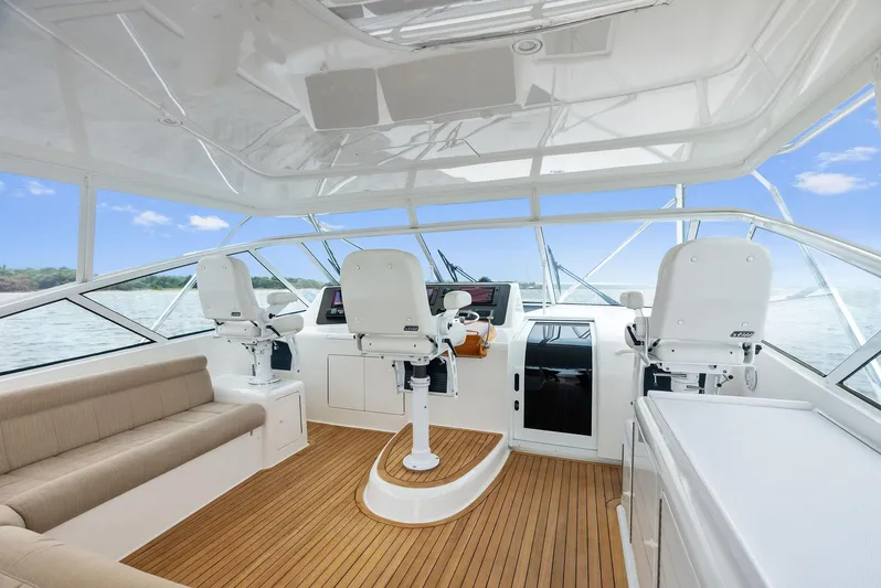 Rebel Yacht Photos Pics 