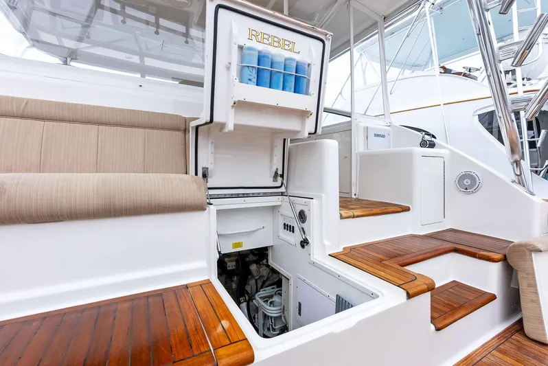 Rebel Yacht Photos Pics 