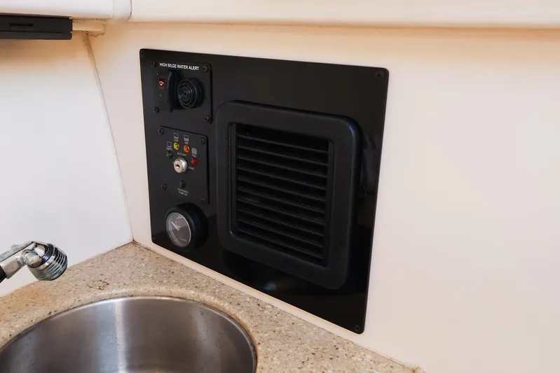 4850 Jg Yacht Photos Pics Control panel and sink on 2015 Grady White 335 Freedom boat.