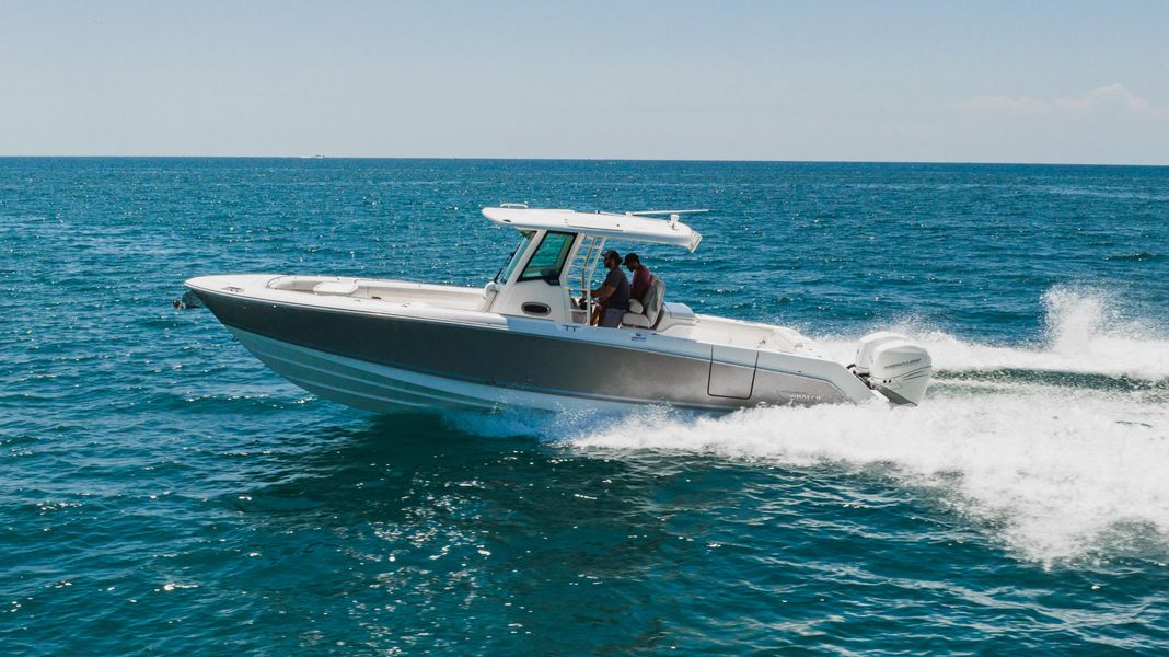 2021 Boston Whaler 330 Outrage