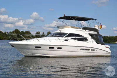 Sealine F42/5
