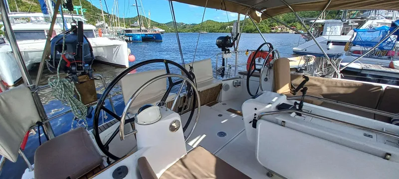 Alma Del Mar Yacht Photos Pics 