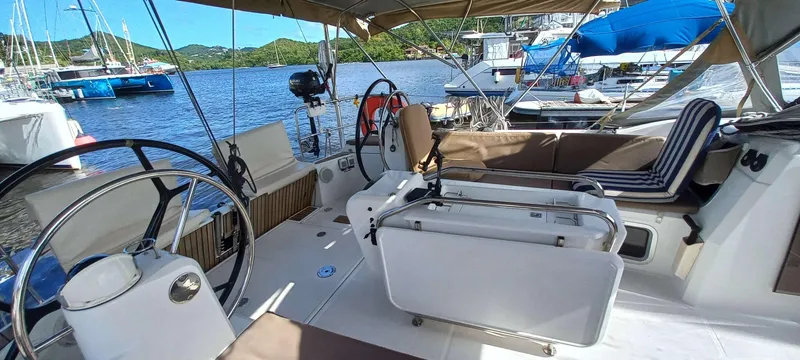 Alma Del Mar Yacht Photos Pics 