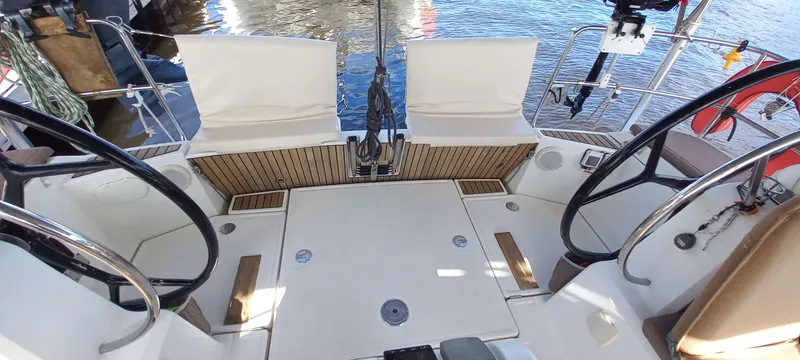 Alma Del Mar Yacht Photos Pics 