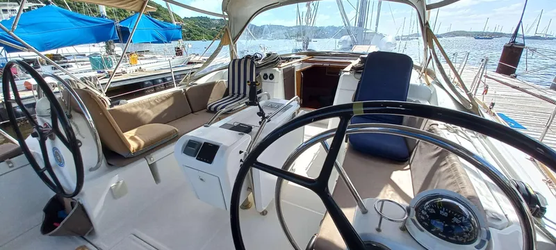 Alma Del Mar Yacht Photos Pics 