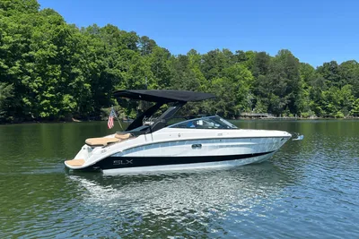 Sea Ray SLX 260 Surf
