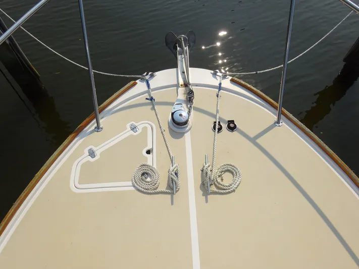 Gala Yacht Photos Pics 