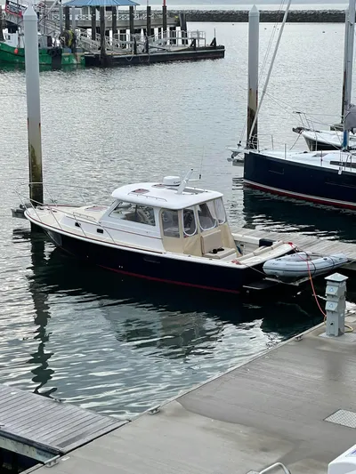Gala Yacht Photos Pics 