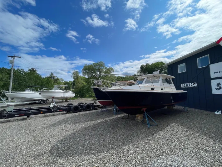 Gala Yacht Photos Pics 