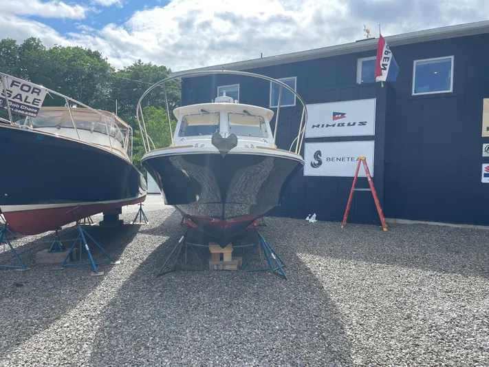 Gala Yacht Photos Pics 