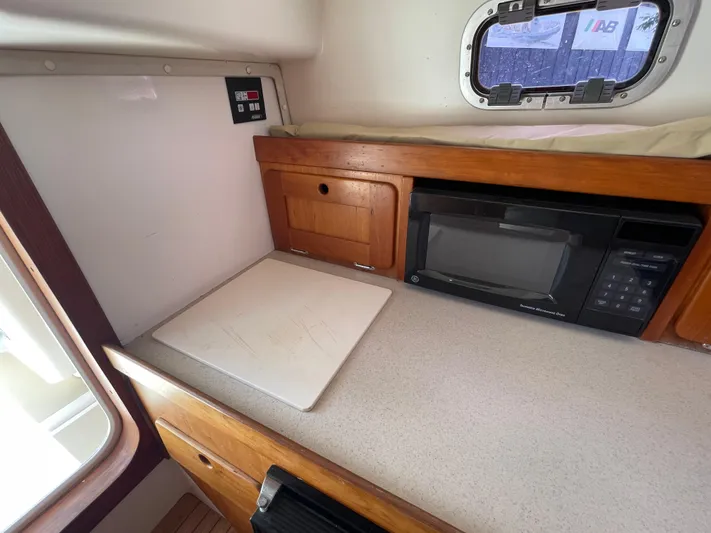 Gala Yacht Photos Pics 