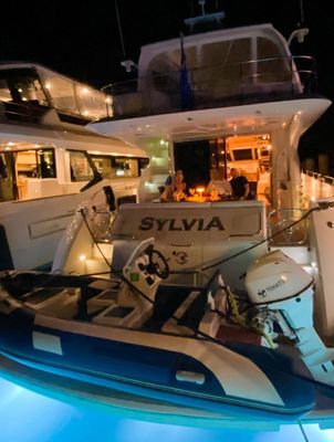 Yacht