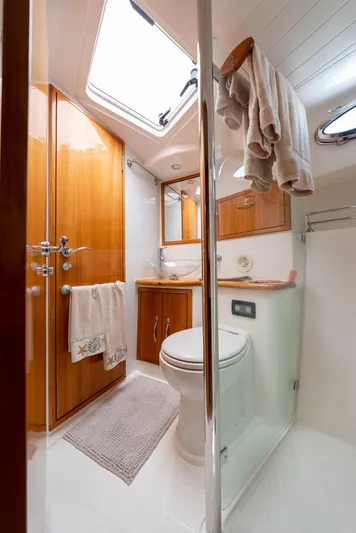 Tiamo Yacht Photos Pics 2008 Maritimo 48 Motor Yacht