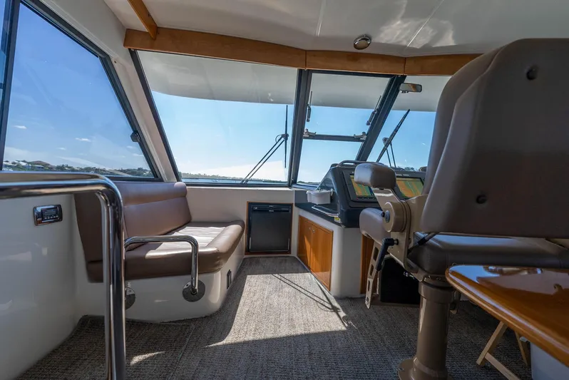 Tiamo Yacht Photos Pics 2008 Maritimo 48 Motor Yacht