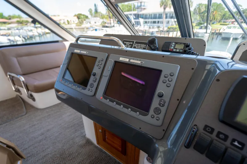 Tiamo Yacht Photos Pics 2008 Maritimo 48 Motor Yacht