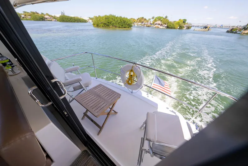 Tiamo Yacht Photos Pics 2008 Maritimo 48 Motor Yacht