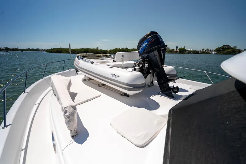 Tiamo Yacht Photos Pics 2008 Maritimo 48 Motor Yacht